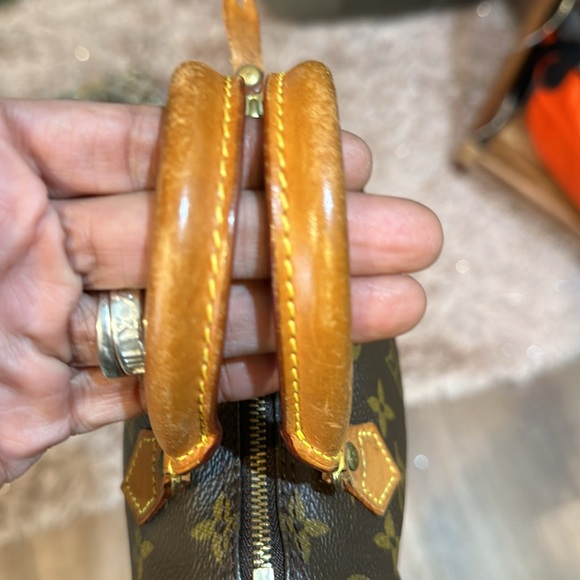 Louis Vuitton, mini nano - Picture 5 of 9